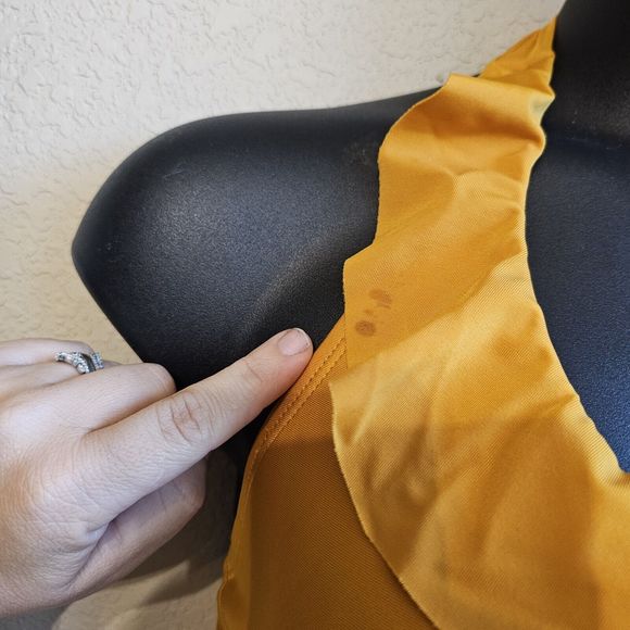 bleu rod beattie one piece swimsuit Size 10 Gold Ruffle Coast To Coast Plunge - Picture 7 of 8